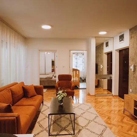 Apartament K29 *